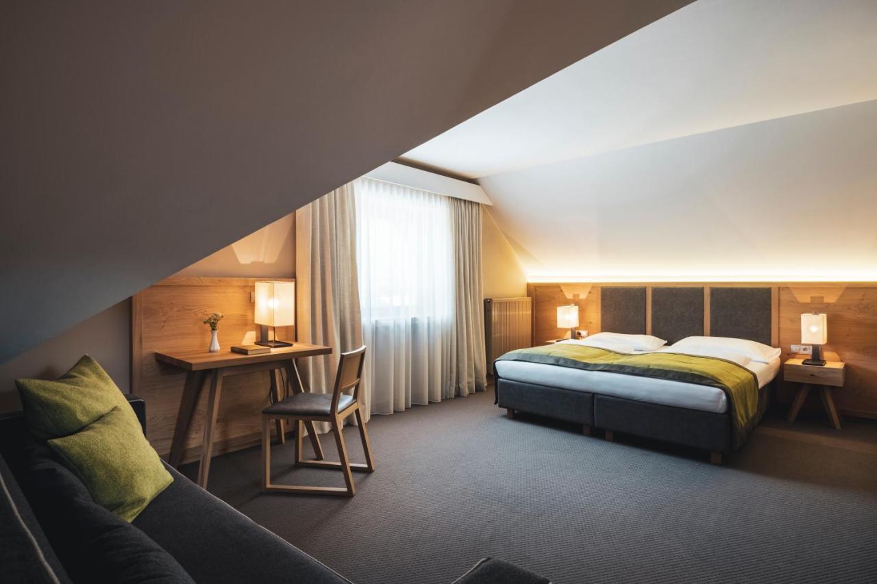 Hotel Arlara コルヴァーラ・イン・バディーア エクステリア 写真